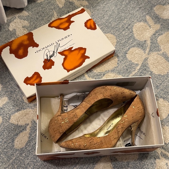 Donald J. Pliner Brown Cork Heels - Picture 5 of 5